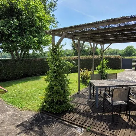 Dom wakacyjny Les Chails